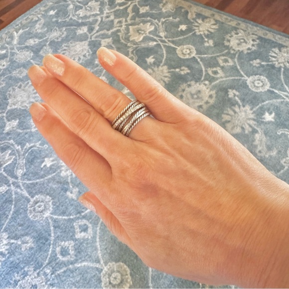 David Yurman Crossover® Smooth & Cabled Band Diamond Ring Sterling Silver - Picture 6 of 9